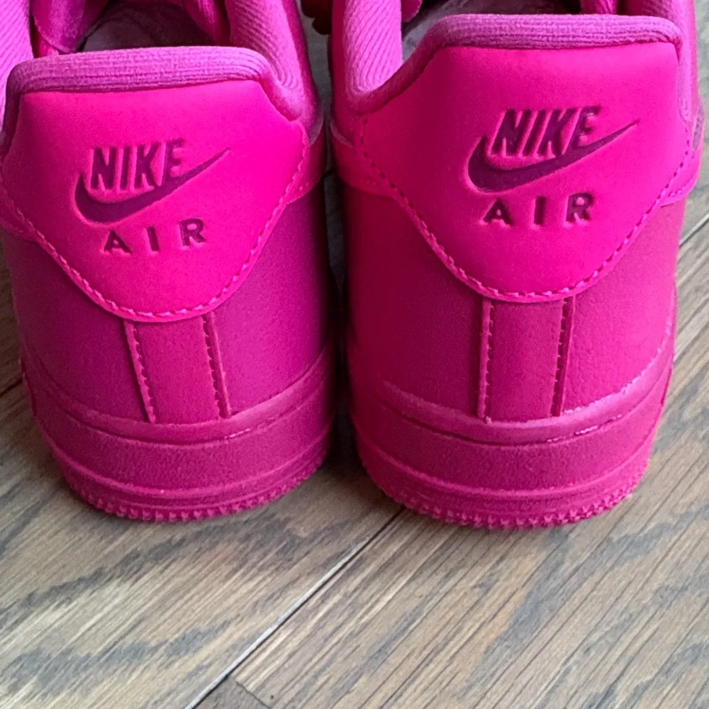 Nike Air Force 1 Low '07 Fireberry - Picture 3 of 10